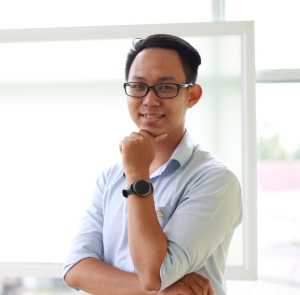 NGUYỄN HOÀNG