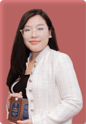 BÙI TRANG KHÁNH
